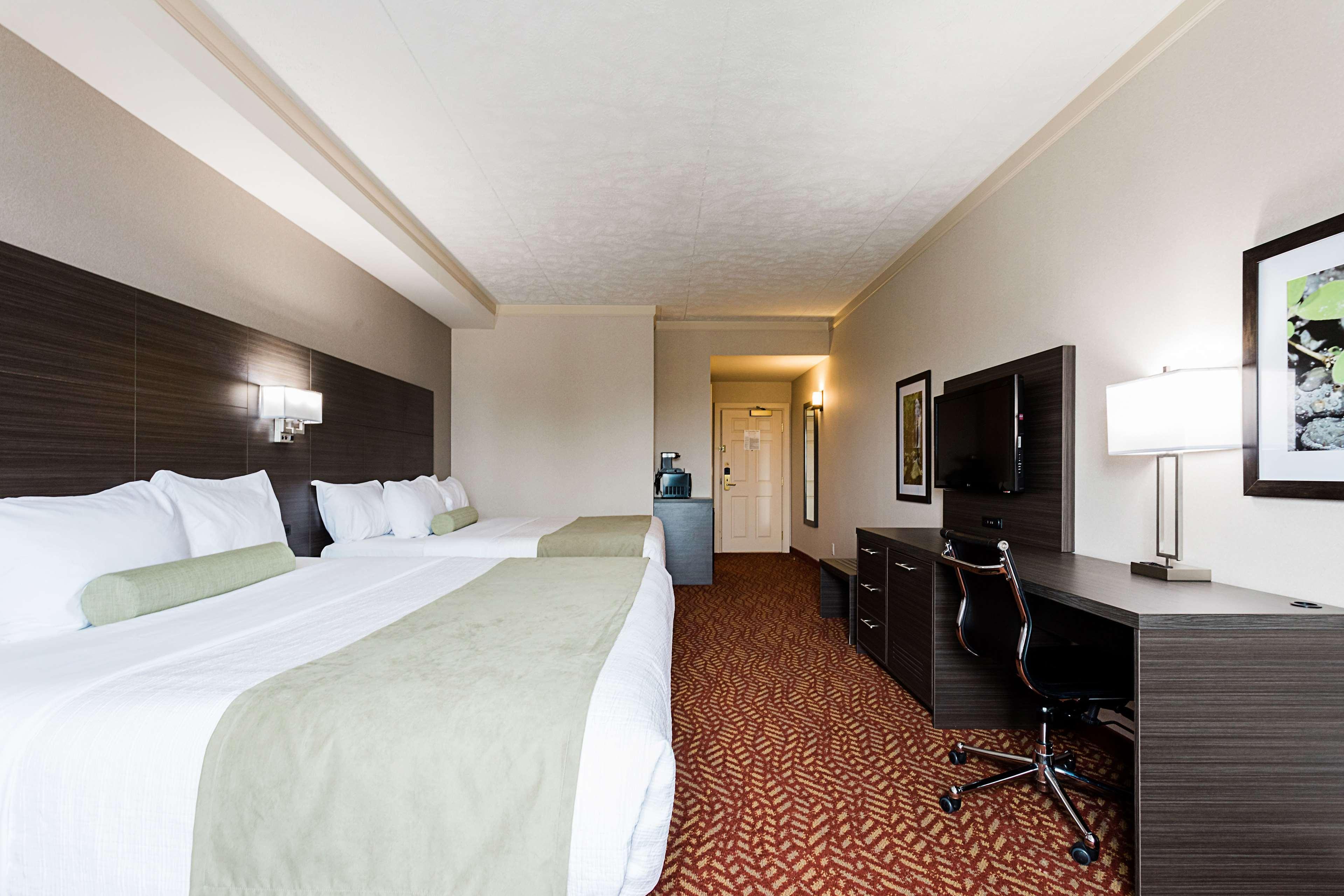 Best Western Inn On The Bay Owen Sound Exterior photo