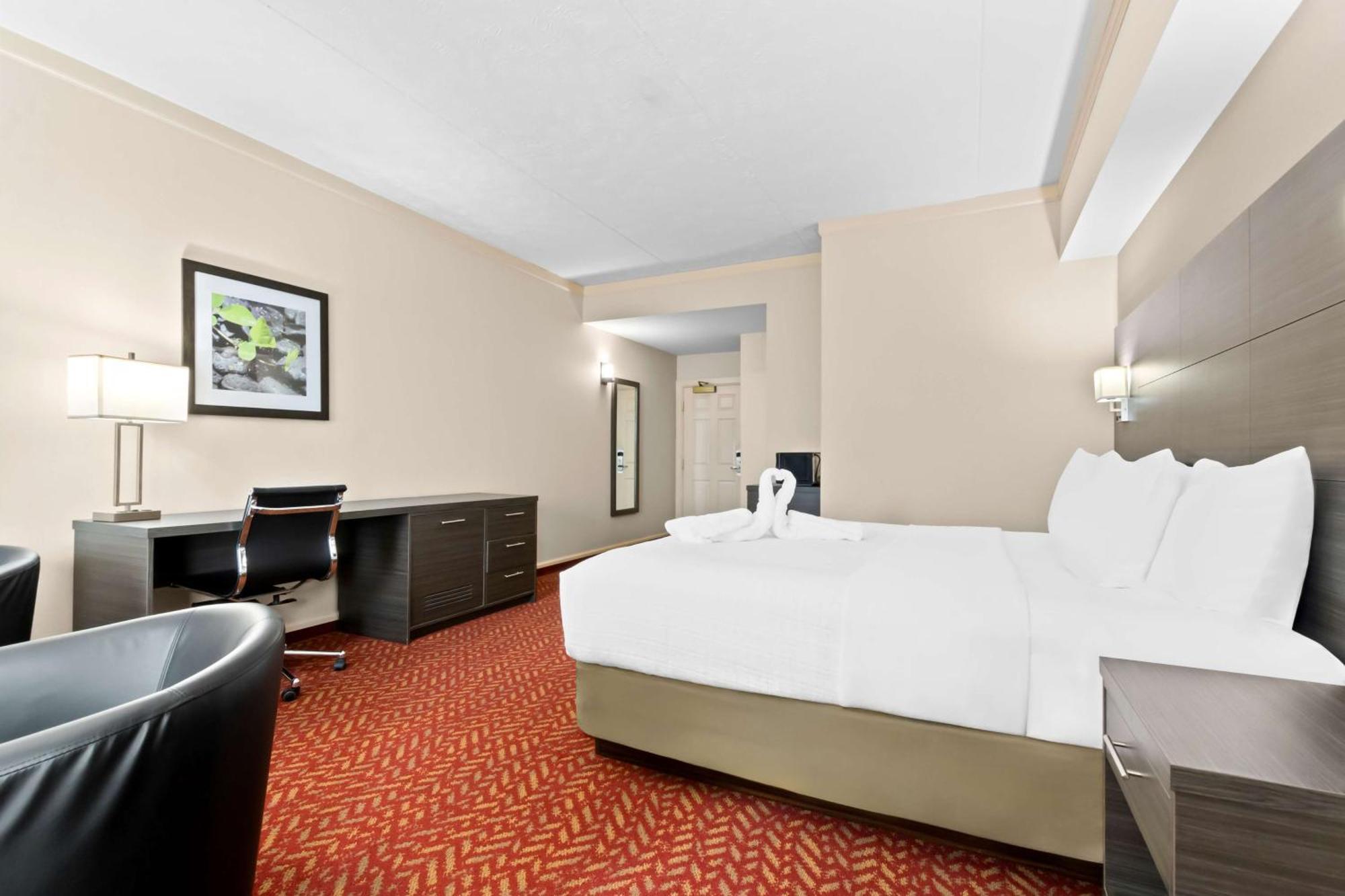 Best Western Inn On The Bay Owen Sound Exterior photo